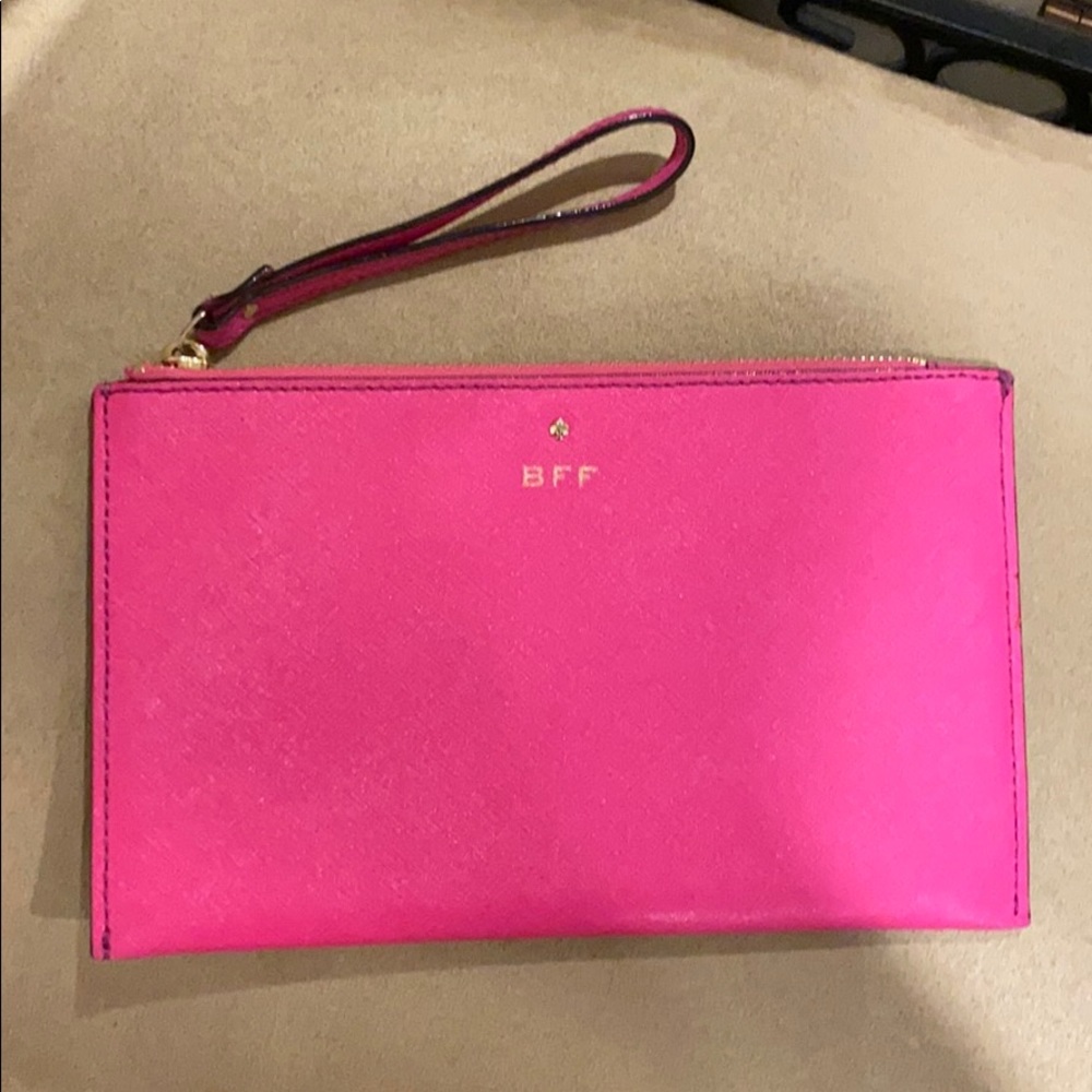 Kate Spade ♠️ Wristlet